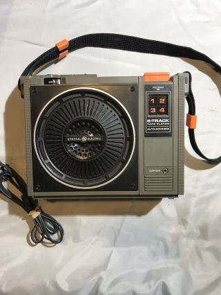 Vintage Retro Ge General Electric Portable 8 Track Player 3 - 5505d W/strap.