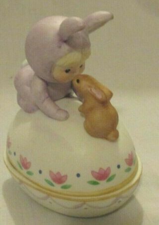 Vintage Ceramic Brown Bunny Rabbit On Easter Egg W/girl Figurine Box Russ