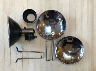 Vintage Flash Head And 2 Reflectors For Light Saber Type Flash.  Fast Ship.