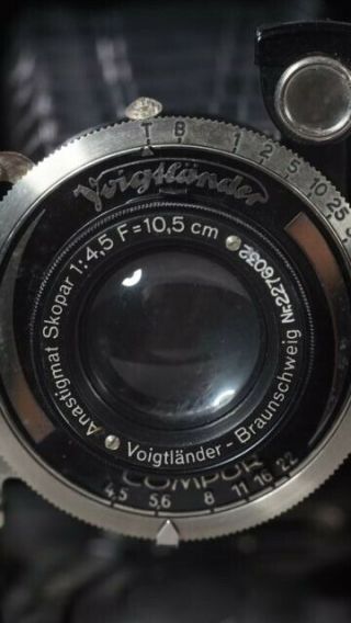 Voigtlander Bessa Braunschweig Anastigmat Skopar 1:4.  5 105mm Folding Camera