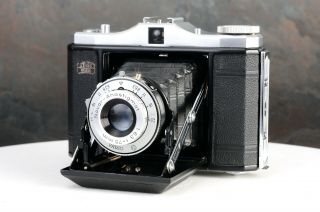 :zeiss Ikon Nettar 517/16 120 6x6 Folding Film Camera W/ 75mm F6.  3 Novar Lens