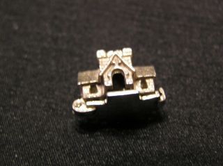 Vintage Silver Charm Of A Church Which Opens And Weighs 4.  1 Grammes 40