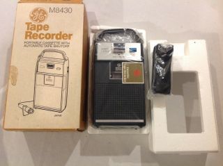 Nos Vtg General Electric Ge Cassette Tape Player Recorder W/mic M8430