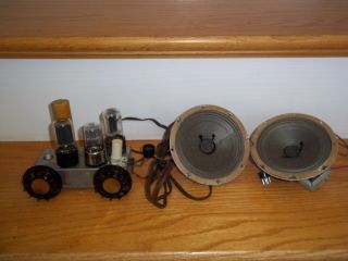 Vintage Travler Tube Amp Hi Fi With Speakers 9050 - B