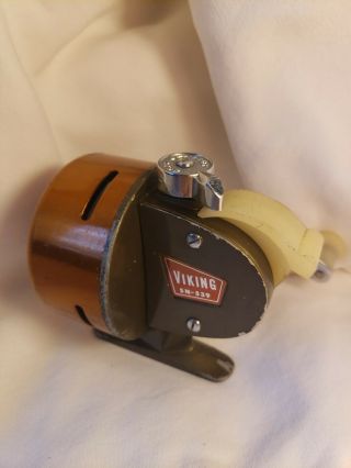 Vintage Viking Sn 539 Fishing Spin Cast Reel Orange