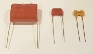Heathkit Standard Reference Capacitors (models: C - 1,  C - 2,  C - 3,  IT - 11,  IT - 28) 2