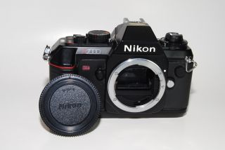 Nikon N2000 Film Camera Body Only