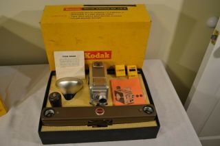 Vintage Kodak Brownie Movie Kit F/2.  3 Model 2 - Camera,  Light,  Floods,  Filters