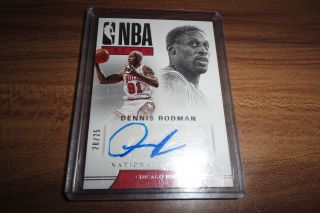 2017 - 18 National Treasures Nba Greats Dennis Rodman Auto Autograph Rare /25