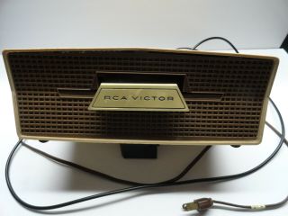 Rca Victor Model 6 - Jm - 2 Single Record 45 Rpm Turntable