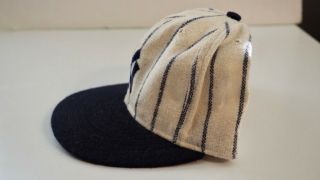 Vintage Striped York Yankees Hat - MLB Licensed - Size 7 - 1/4 2