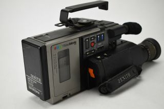 Zenith VM 6000 Video Movie Camera VHS C & Charger with Extra Battery PARTS ONLY 3
