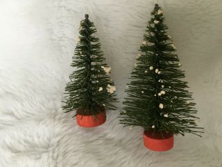 2 Vintage Bottlebrush Green Christmas Tree Snow Mica Red Base 3 " 4 "