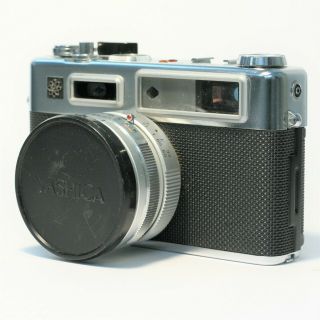 Yashica Electro 35 G 35mm Film Rangefinder Camera - Need maintenance 2