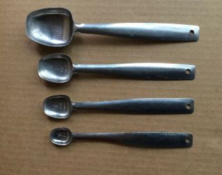 Set Of 4 Vintage Stainless Steel Measuring Spoons Tongs Handles Kitchen Tools
