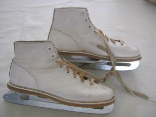 Vintage White Ice Skates,  Great For Christmas Winter Decorating,  Crafts,  Size 2