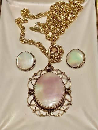 Vintage 1960 - 70s Whiting & Davis Signed Mother Of Pearl Necklace & Earrings