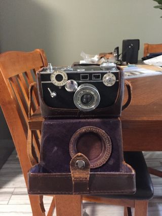 Vintage Argus C - 3 35mm Camera W/ Case