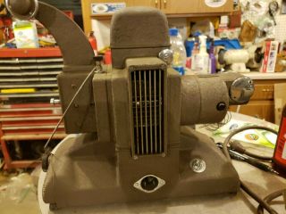 Vintage Bell & Howell Filmo 8mm Projector Picture Master 151A 2