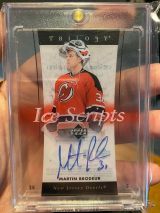 05/06 Ud Trilogy Ice Scripts Auto Martin Brodeur Is - Mb