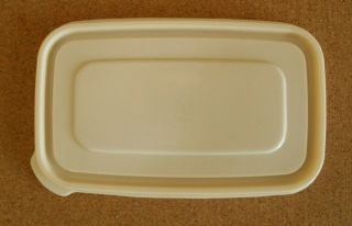 Vintage Rubbermaid Servin Saver Replacement Rectangular Almond Lid Only 10