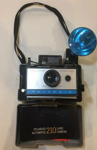 Vintage Polaroid Land Camera 210 / Vintage Camera,   With A Pack Of Film