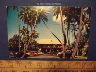 Postcard 1965 Halekulani Hotel Honolulu Hawaii Vintage Cars Woody Car Chrome