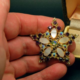 Vintage Jewellery Pretty Silver Tone Aurora Borealis Pink Purple Star Brooch