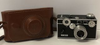 Vintage Argus C - 3 Rangefinder Camera " The Brick " W/ Leather Case