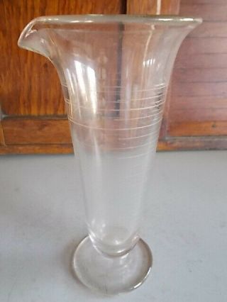 Vtg.  A.  T Whitall Tatum Co.  Graduated Glass Beaker Etched Type 111 Serial A - 2.