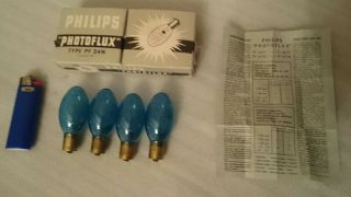 Vintage Philips Blue Photoflux Flash Bulbs Type Pf 24n Class Fp