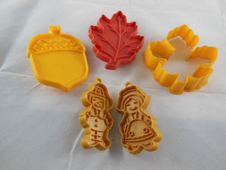 5 Vintage Hallmark & Fall Cookie Cutters 4 " Acorn Leaves 3 " Pilgrims Plastic
