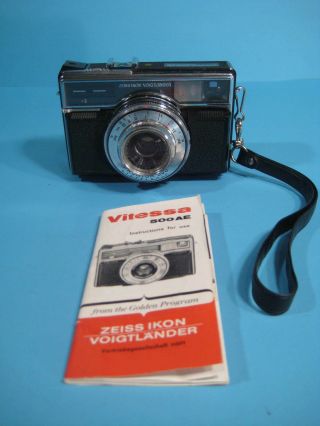 Zeiss Ikon Vitessa 500 Ae W/voigtlander Prontor 42mm F2.  8 Lens
