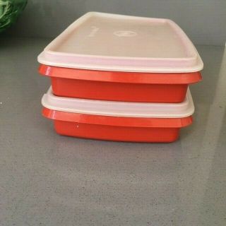 (2) Vintage Tupperware Bacon,  Cheese,  Vegetable Keepers with Lids 816 - 11/816 - 12 3