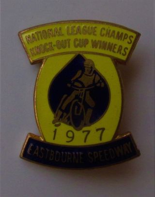 Eastbourne Speedway League Champs 1977 Vintage Enamel Pin Badge Reeves B 