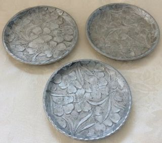 Set Of 3 Vtg Everlast Forged Aluminum Coasters,  Dogwood Pattern,  3 1/2” Diameter