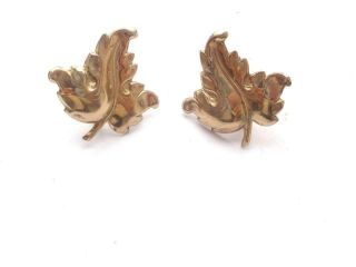 Vintage Art Deco Gold Tone Leaf Design Screw Fastening Earrings