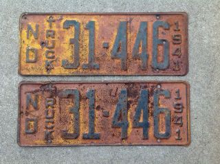 (2) - Matching Pair 1941 North Dakota - Truck - License Plates