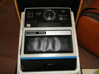1980s Vintage Kodak EK4 Instant Land Camera with Carrying Case 2