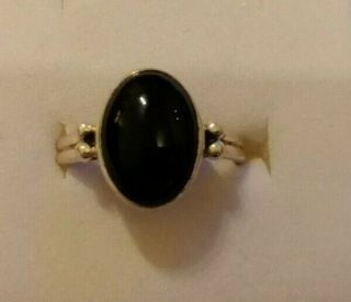 Vintage Sterling Silver Ring With Central Black Onyx Cabochon Size P/q