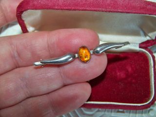 Vintage Jewellery 925 Sterling Silver Real Amber Elegant Art Deco Bar Brooch Pin