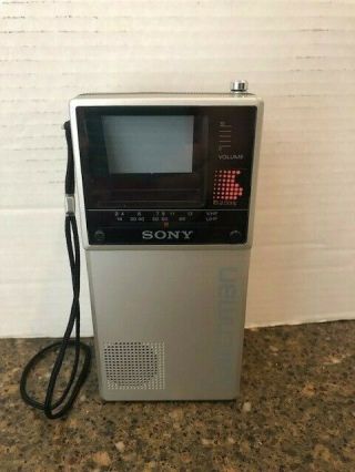 Vintage Sony Watchman Portable Analog Tv With Case