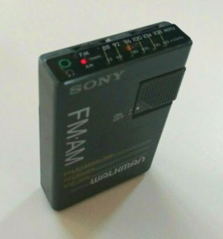 Sony Walkman Radio Srf - 19w Pocket Clip Stereo Am Fm Mini Portable Vintage 1980 