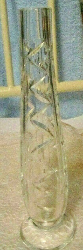 Vintage Displayable 7 " Tall Glass Single Bud Vase