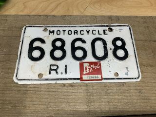 Vintage Rhode Island Motorcycle License Plate With 1976 Registration Sticker