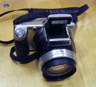 Olympus Sp - 800uz Compact Digital Camera