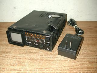 Vntge 1985 Realistic 16 - 103a Portavision Micro - Tv Am/fm Radio - Vhf/uhf Tv W/ Case