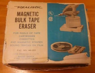 Radio Shack Realistic Magnetic Bulk Tape Eraser 44 - 210 Orig.  Box & Instructions