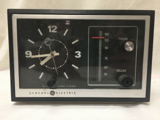 Vintage General Electric AM Radio Alarm Clock 7 - 4725A 50 ' s Retro 2