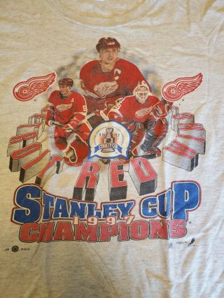 Vintage Detroit red Wings 1997 Stanley Cup Champions Tshirt Mens Large 2